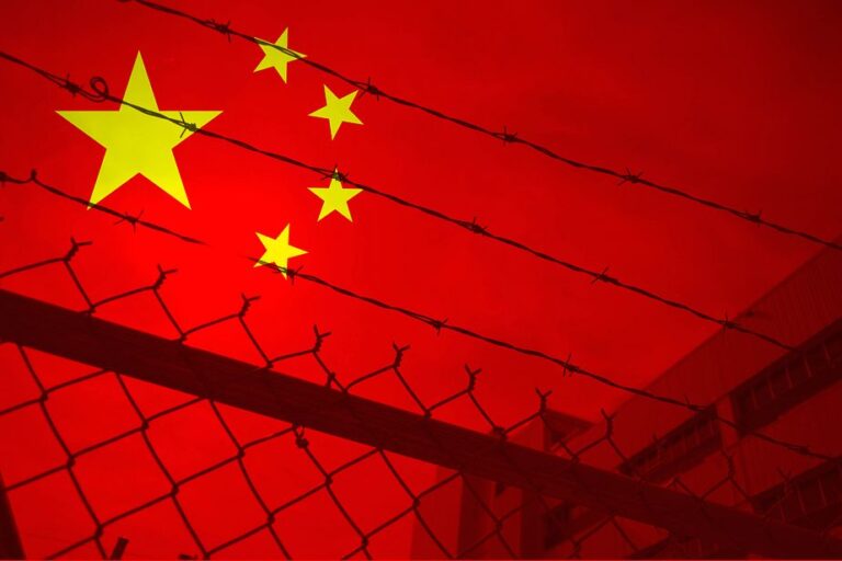 thediplomat-china-flag-prison2